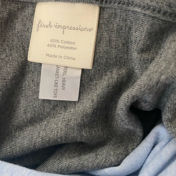 2pcs!First impressions blanket! Brand new! - Picture 5 of 7